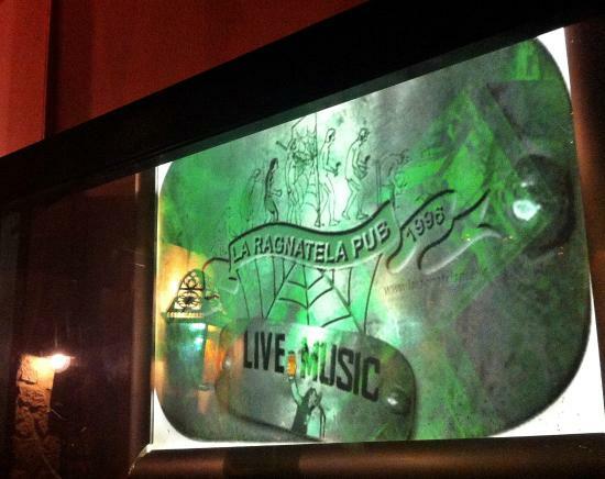 La Ragnatela Pub