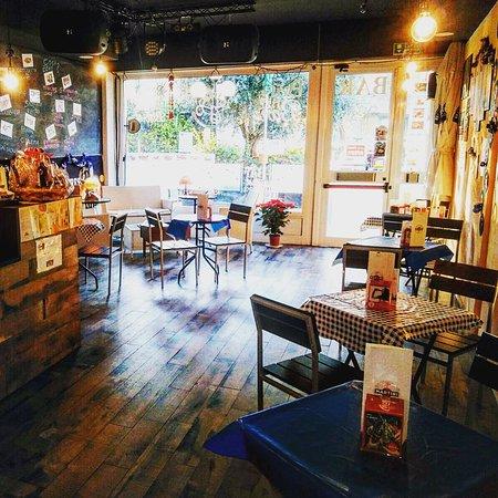 Vintage Bar & Bistrot