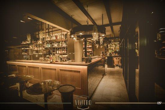 Vintro Bar & Bites