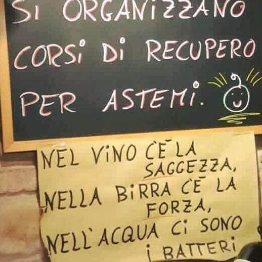 L'Angolo Divino Wine Bar Enoteca