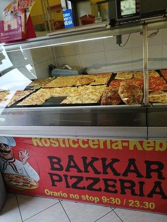 Bakkar Pizza & Kebab