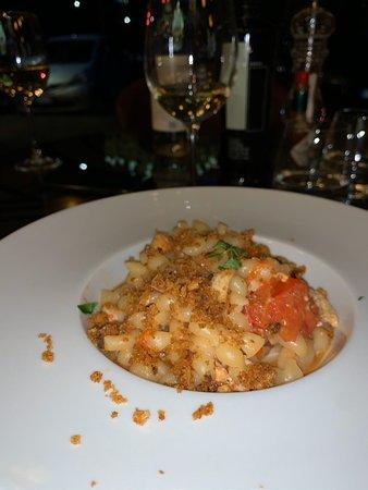 Tiki 111 - Wine Oyster & Fish