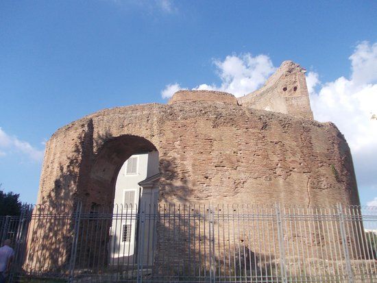 Mausoleo di Elena